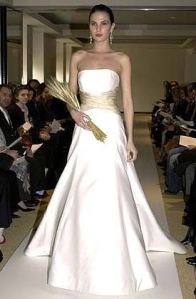 dress gold c herrera