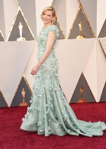HOLLYWOOD, CA - FEBRUARY 28: Actress Cate Blanchett attends the 88th Annual Academy Awards at Hollywood & Highland Center on February 28, 2016 in Hollywood, California.  (Photo by Jason Merritt/Getty Images)