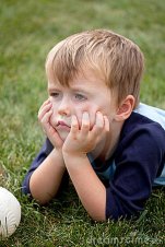 bored-child-22795096