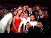 oscar-selfie